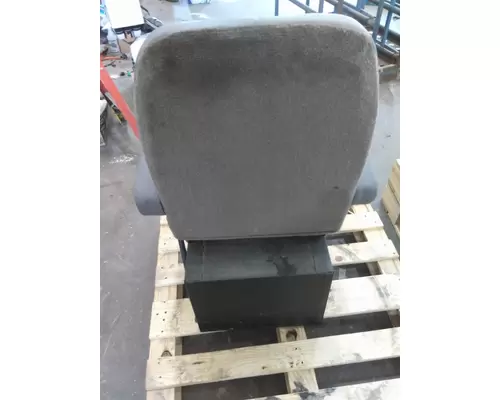 KENWORTH T270 SEAT, FRONT