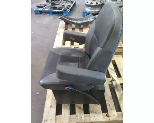 KENWORTH T270 SEAT, FRONT