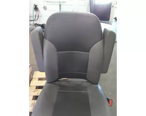 KENWORTH T270 SEAT, FRONT