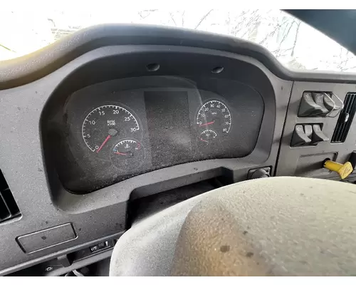 KENWORTH T280 Instrument Cluster