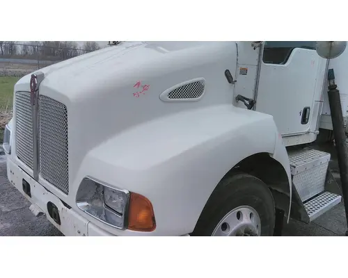 KENWORTH T300 1995-2009 HOOD