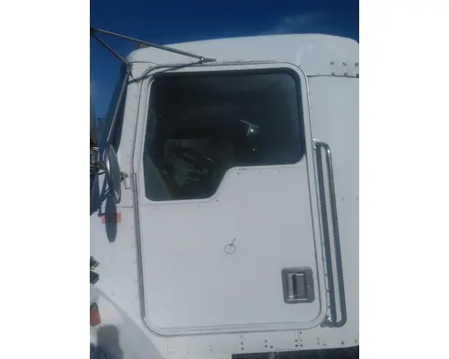 KENWORTH T300 2003-2017 DOOR ASSEMBLY, FRONT
