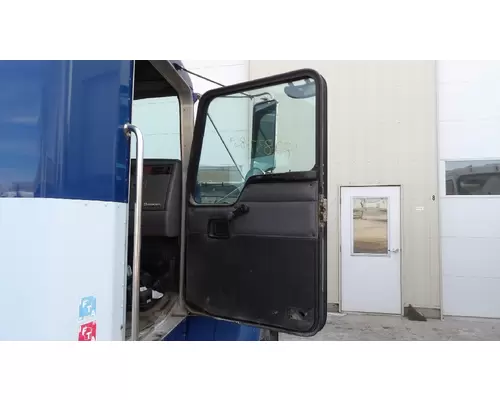 KENWORTH T300 2003-2017 DOOR ASSEMBLY, FRONT