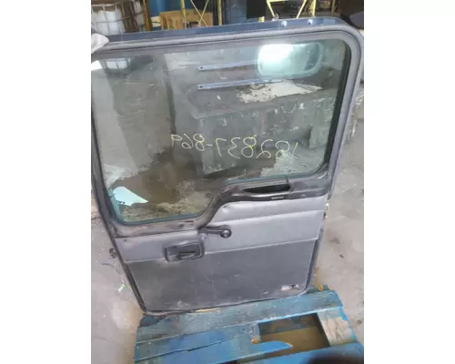 KENWORTH T300 2003-2017 DOOR ASSEMBLY, FRONT