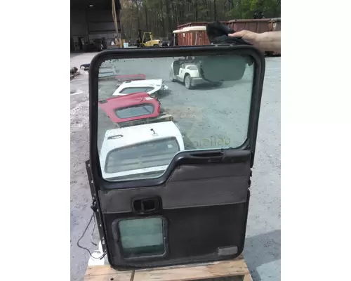 KENWORTH T300 2003-2017 DOOR ASSEMBLY, FRONT