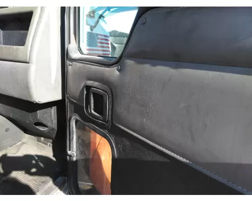 KENWORTH T300 2003-2017 DOOR ASSEMBLY, FRONT