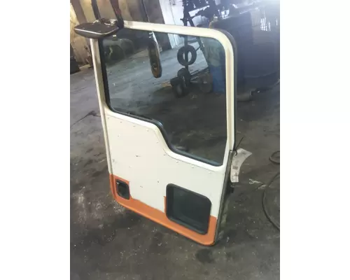 KENWORTH T300 2003-2017 DOOR ASSEMBLY, FRONT