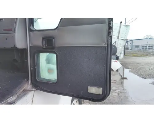KENWORTH T300 2003-2017 DOOR ASSEMBLY, FRONT