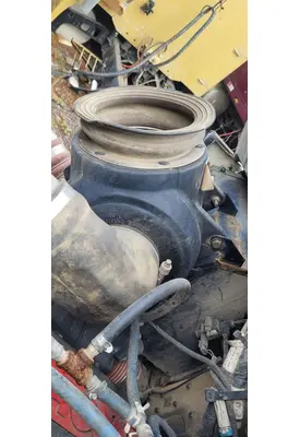 KENWORTH T300 AIR CLEANER