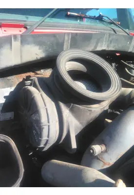 KENWORTH T300 AIR CLEANER