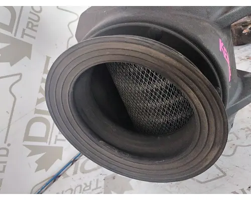 KENWORTH T300 Air Cleaner
