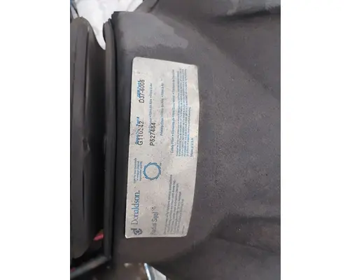 KENWORTH T300 Air Cleaner