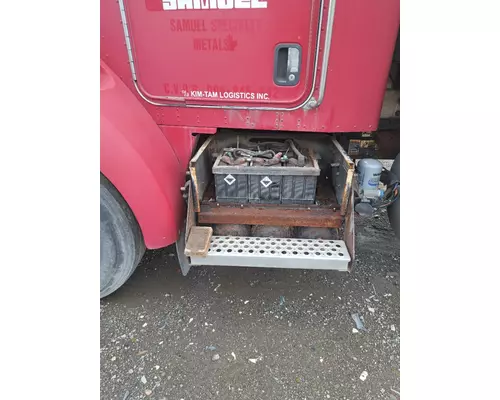 KENWORTH T300 Battery Box