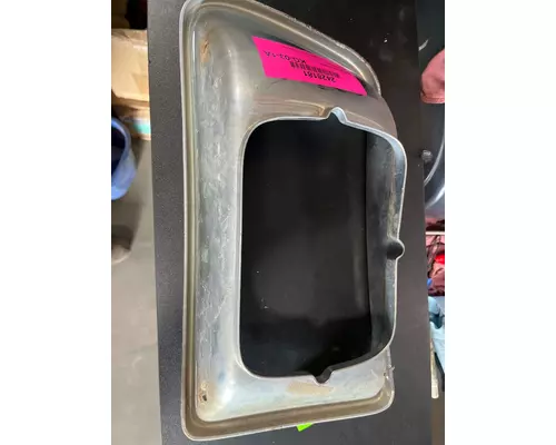 KENWORTH T300 Body Parts, Misc.