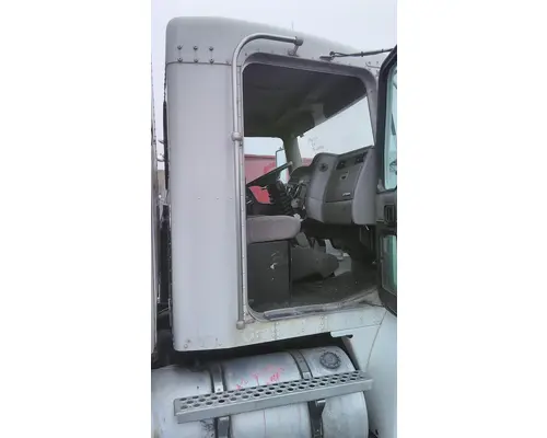 KENWORTH T300 CAB