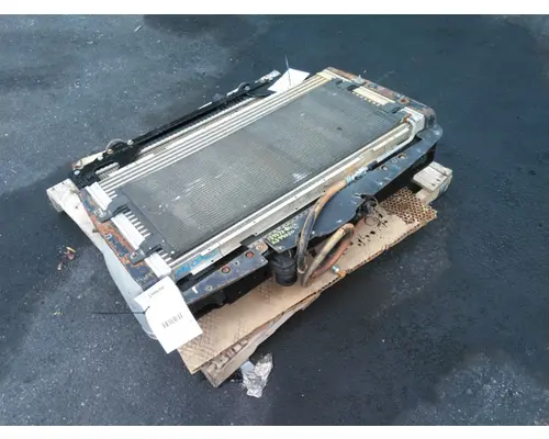KENWORTH T300 COOLING ASSEMBLY (RAD, COND, ATAAC)