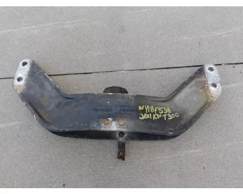 KENWORTH T300 CROSSMEMBER