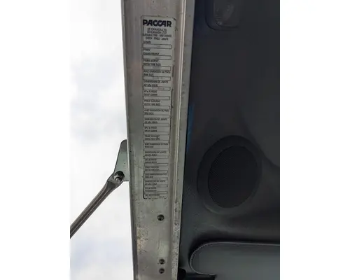 KENWORTH T300 Cab Mount