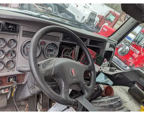 KENWORTH T300 Cab Mount