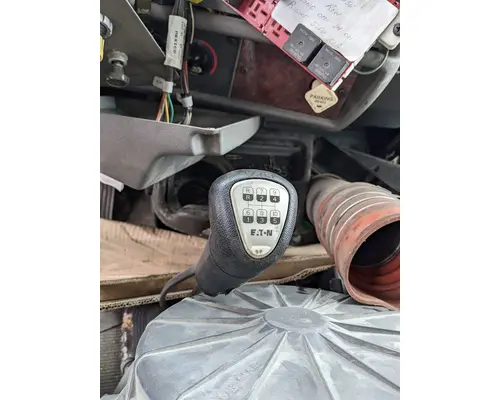KENWORTH T300 Cab Mount