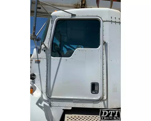 KENWORTH T300 Cab