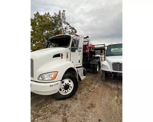 KENWORTH T300 Complete Vehicle