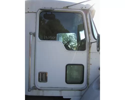 KENWORTH T300 DOOR ASSEMBLY, FRONT