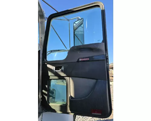 KENWORTH T300 Door Assembly, Front