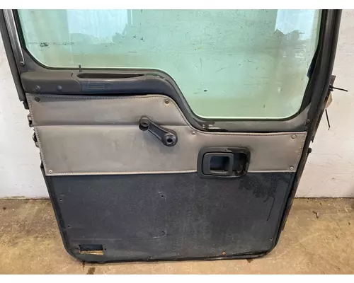 KENWORTH T300 Door Assembly, Front