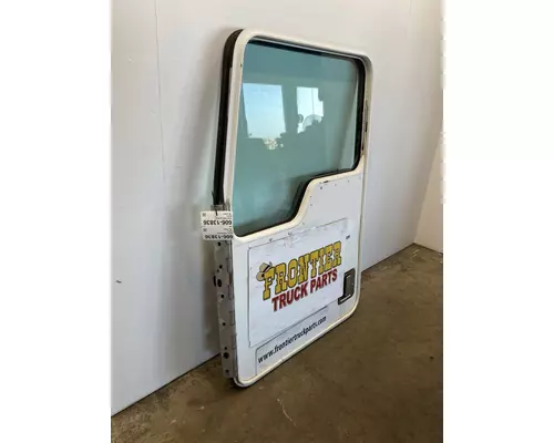 KENWORTH T300 Door Assembly, Front