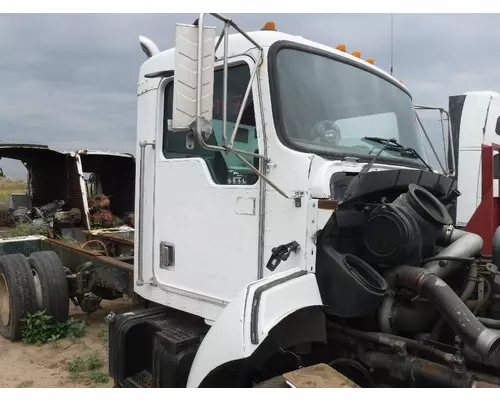 KENWORTH T300 Door Assembly, Front