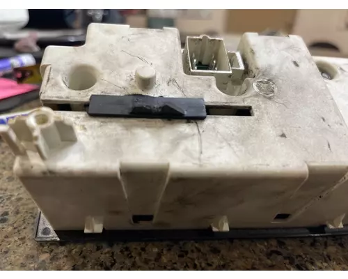 KENWORTH T300 ECM (HVAC)climate control