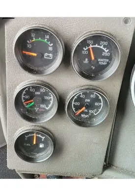 KENWORTH T300 GAUGE CLUSTER