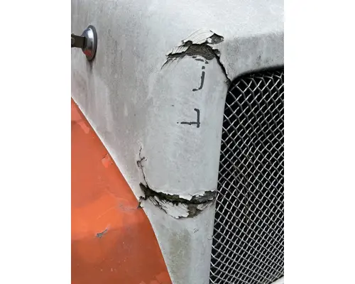 KENWORTH T300 Hood