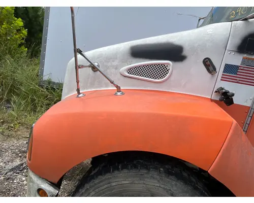 KENWORTH T300 Hood