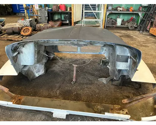 KENWORTH T300 Hood