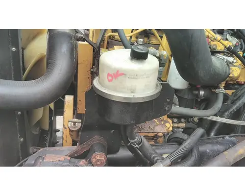 KENWORTH T300 POWER STEERING RESERVOIR
