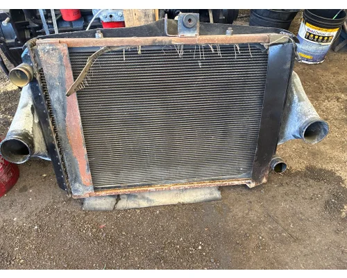 KENWORTH T300 Radiator