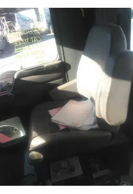 KENWORTH T300 SEAT, FRONT