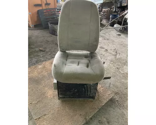 KENWORTH T300 Seat, Front