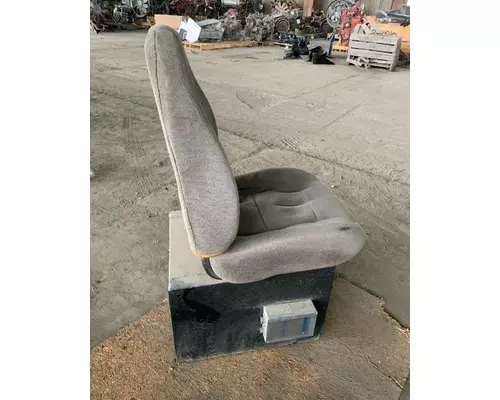 KENWORTH T300 Seat, Front