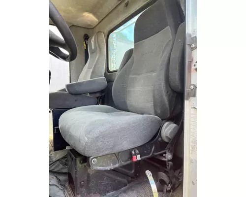 KENWORTH T300 Seat, Front