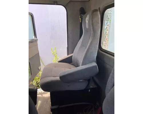 KENWORTH T300 Seat, Front