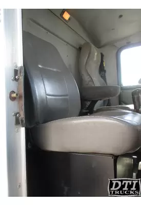 KENWORTH T300 Seat, Front