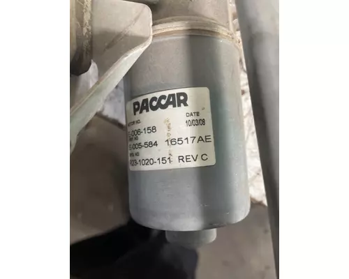 KENWORTH T300 Wiper Transmission