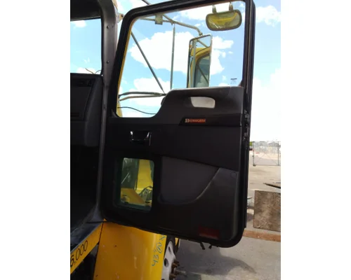 KENWORTH T370 2008-2025 DOOR ASSEMBLY, FRONT