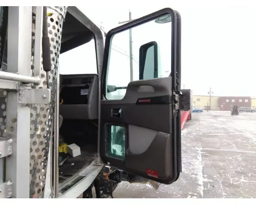 KENWORTH T370 2008-2025 DOOR ASSEMBLY, FRONT