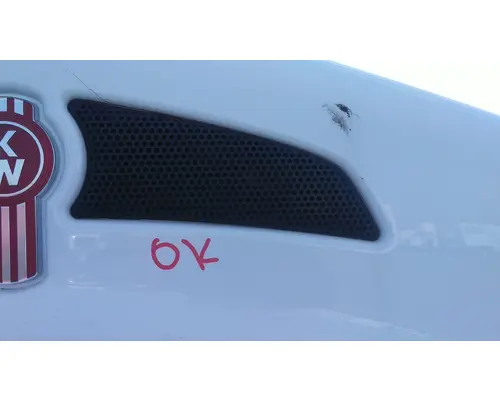 KENWORTH T370 AIR INTAKE LOUVERCOVER