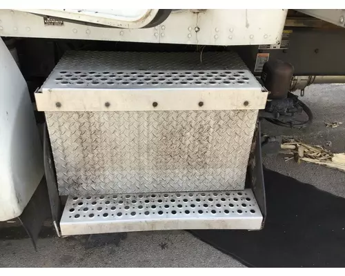 KENWORTH T370 BATTERY BOX