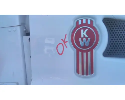 KENWORTH T370 BODY PARTS, MISC.